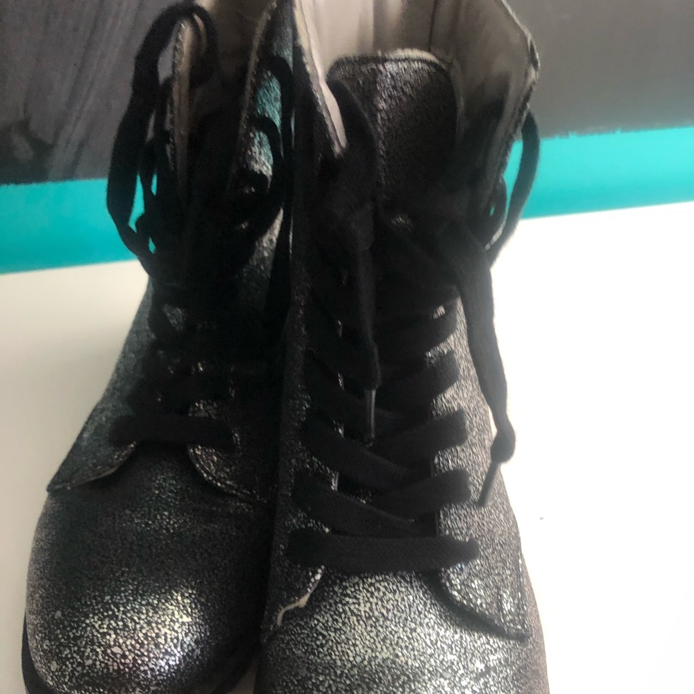 Just fab sparkly grey boots
